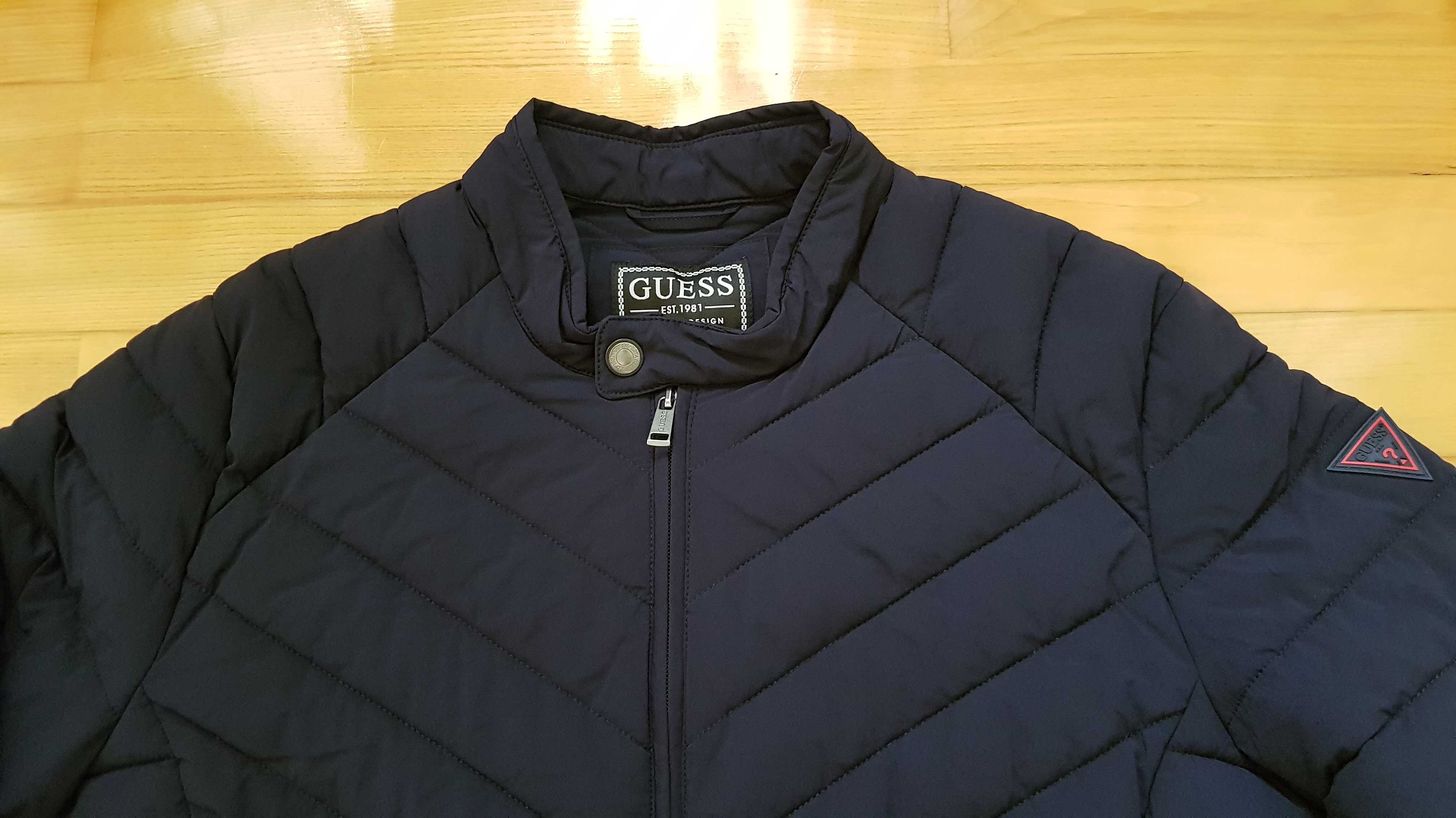 *Guess* męska kurtka pikowana