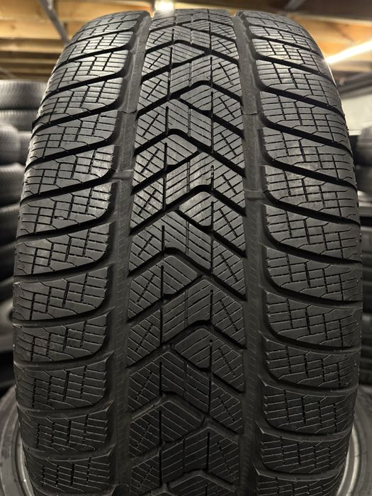Шини Зимові 255х40хR21 Pirelli Scorpion Winter / 4шт /Стан НОВИХ 2022р