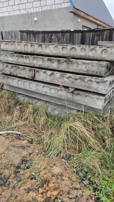 Продаються ЗБ плити 3м та 6м