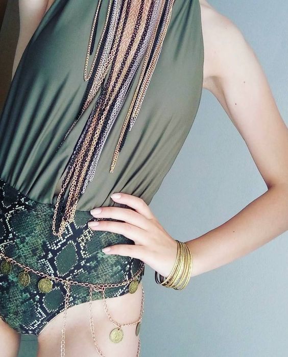 Купальник цельный слитный