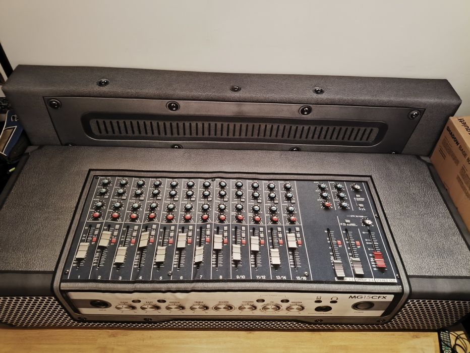 Łóżko rozkładane z oparciem