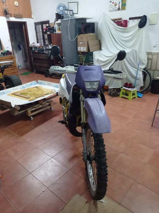 Suzuki RMX 50cc (com matrícula e documentos)