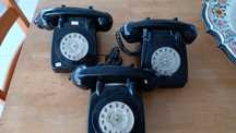 Telefone pretos antigos