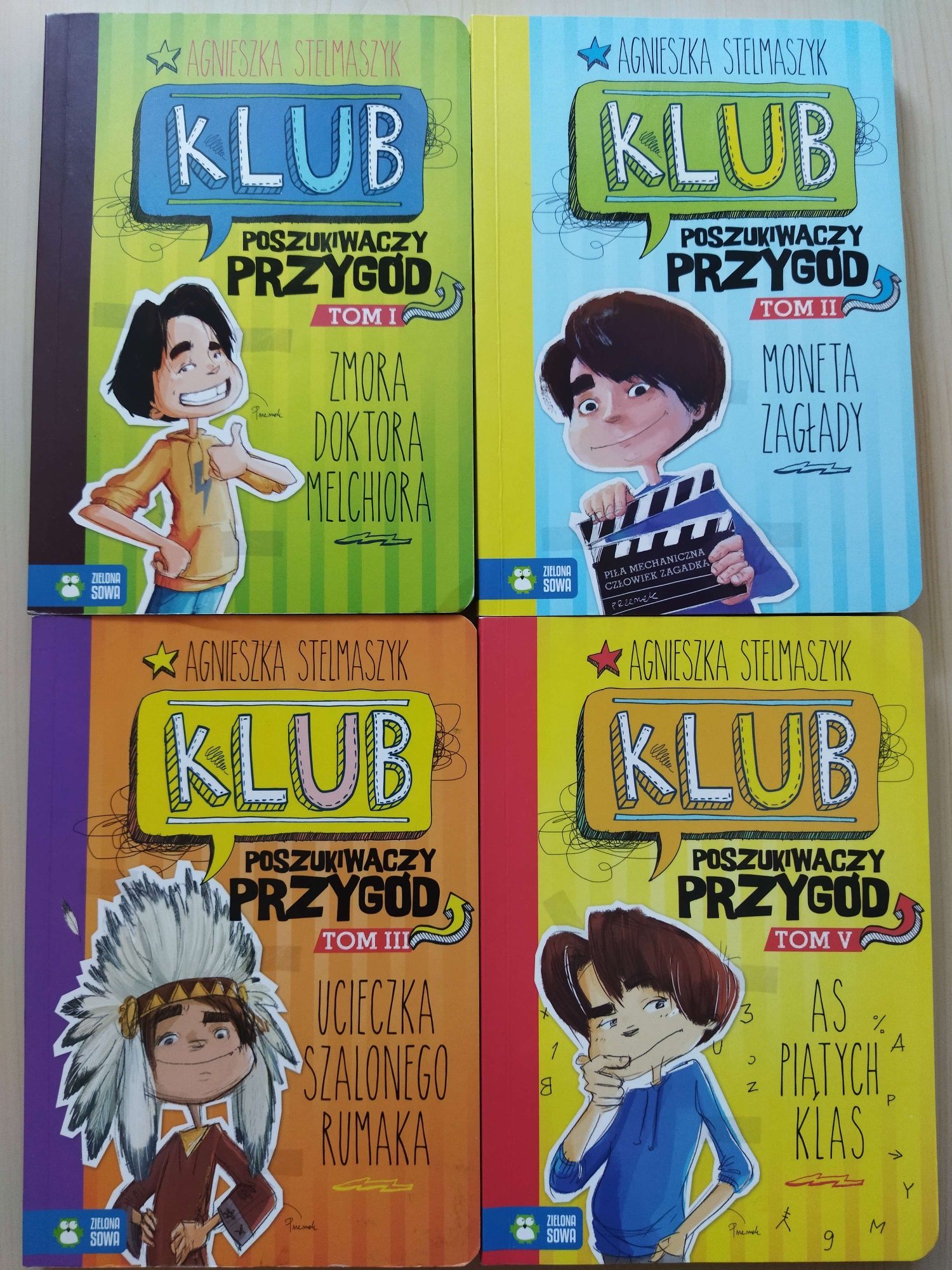 Agnieszka Stelmaszyk: Klub poszukiwaczy przygód, tomy I, II, III, V