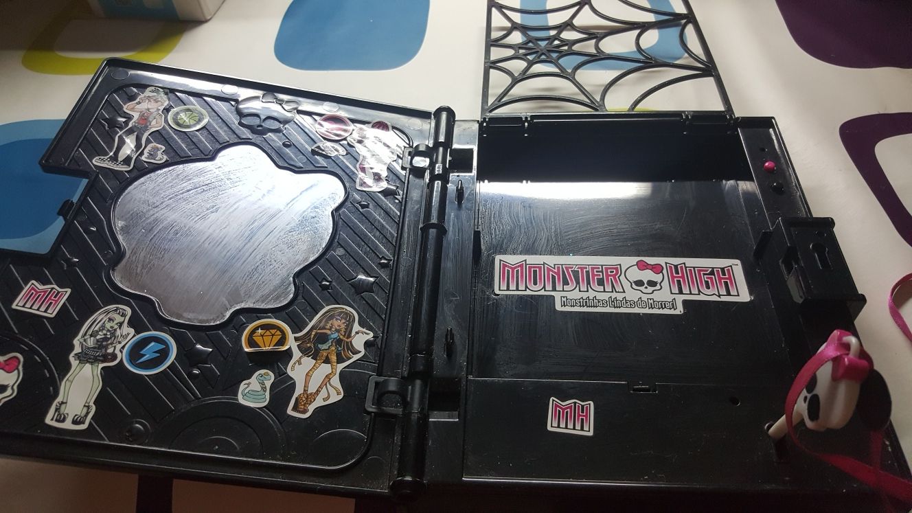 Caixa guarda jóias cofre diário Monster High