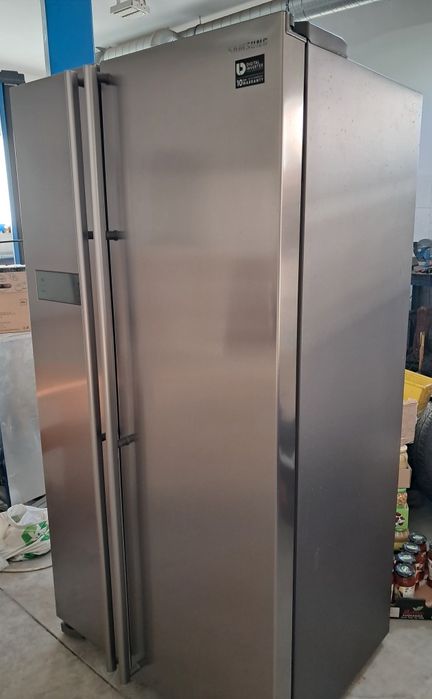 Lodówka Samsung w super stanie RS7528THCSL