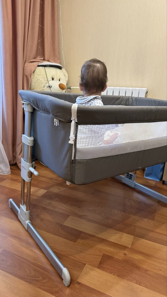 Продам детскую кроватку манеж