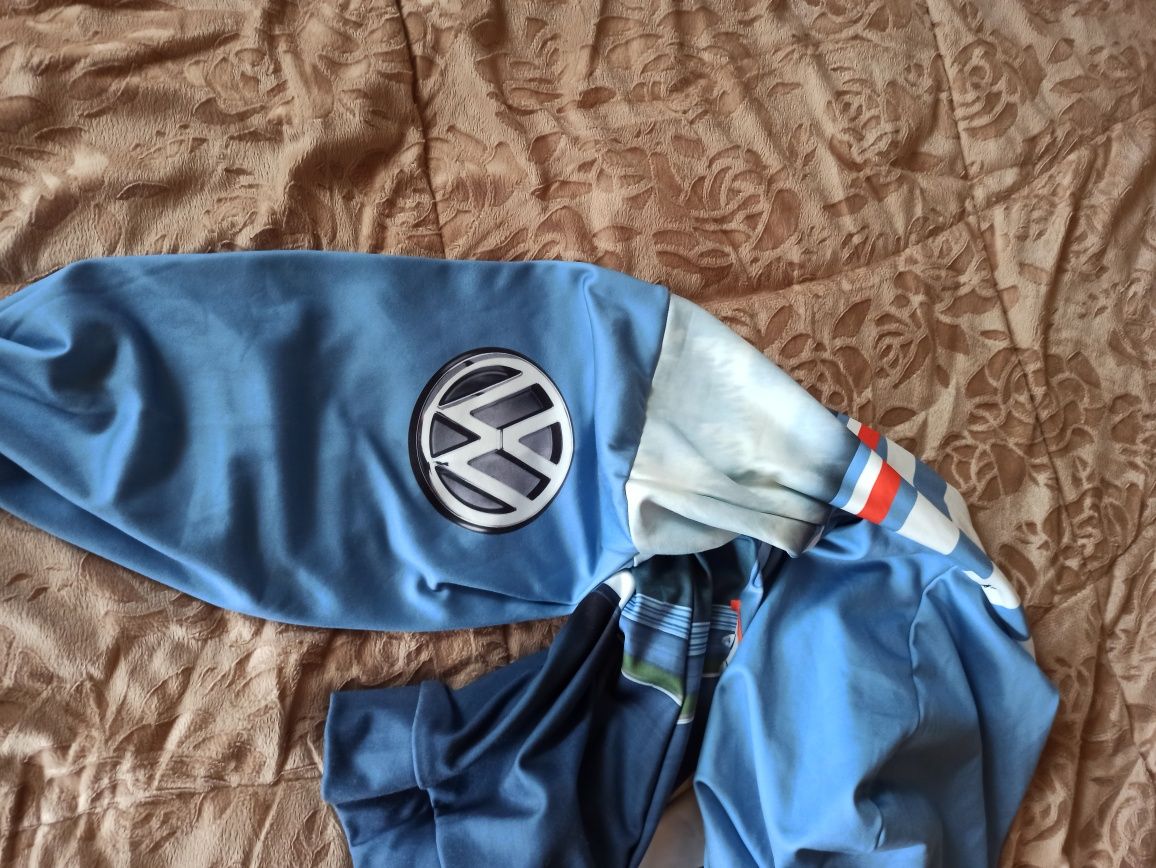 Kangurka z logo VW