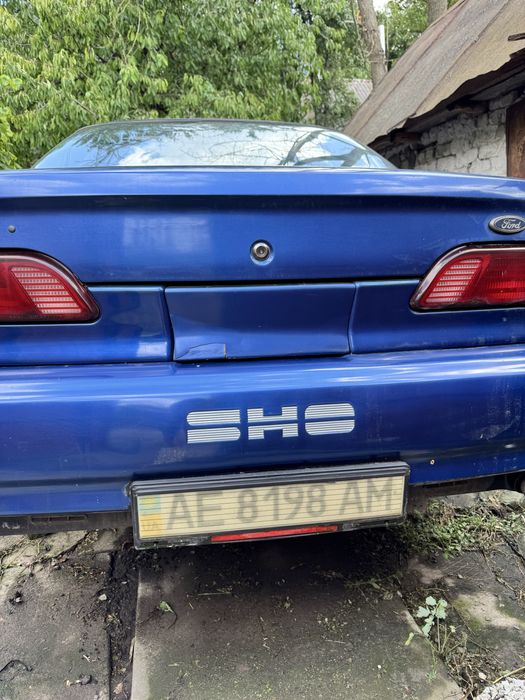 Ford Taurus SHO 3.0 Yamaha V6 (220 к.с.), 1992 рік