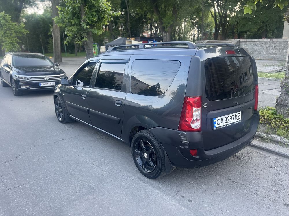 Dacia Logan 2008 1.6 на газу