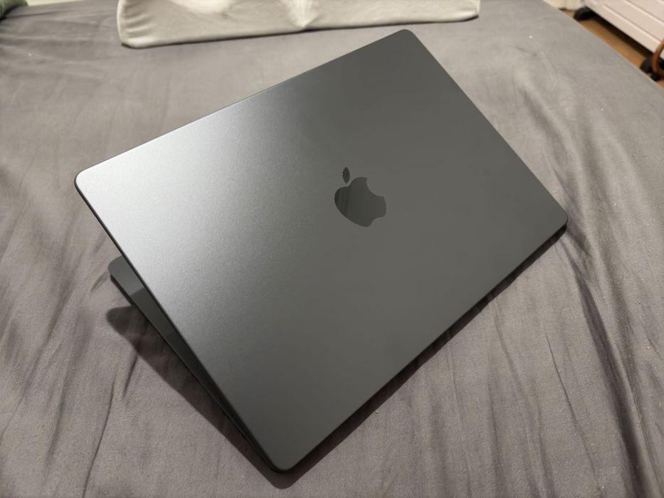 Apple MacBook Pro M4 Pro, 24 GB, 512 GB SSD, Black, Brand New64550774523907121