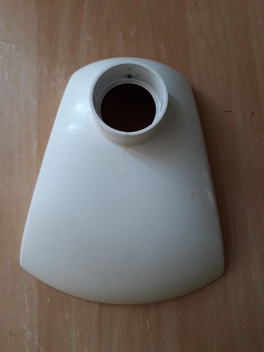 Лоток для м'ясорубки чи соковитискача