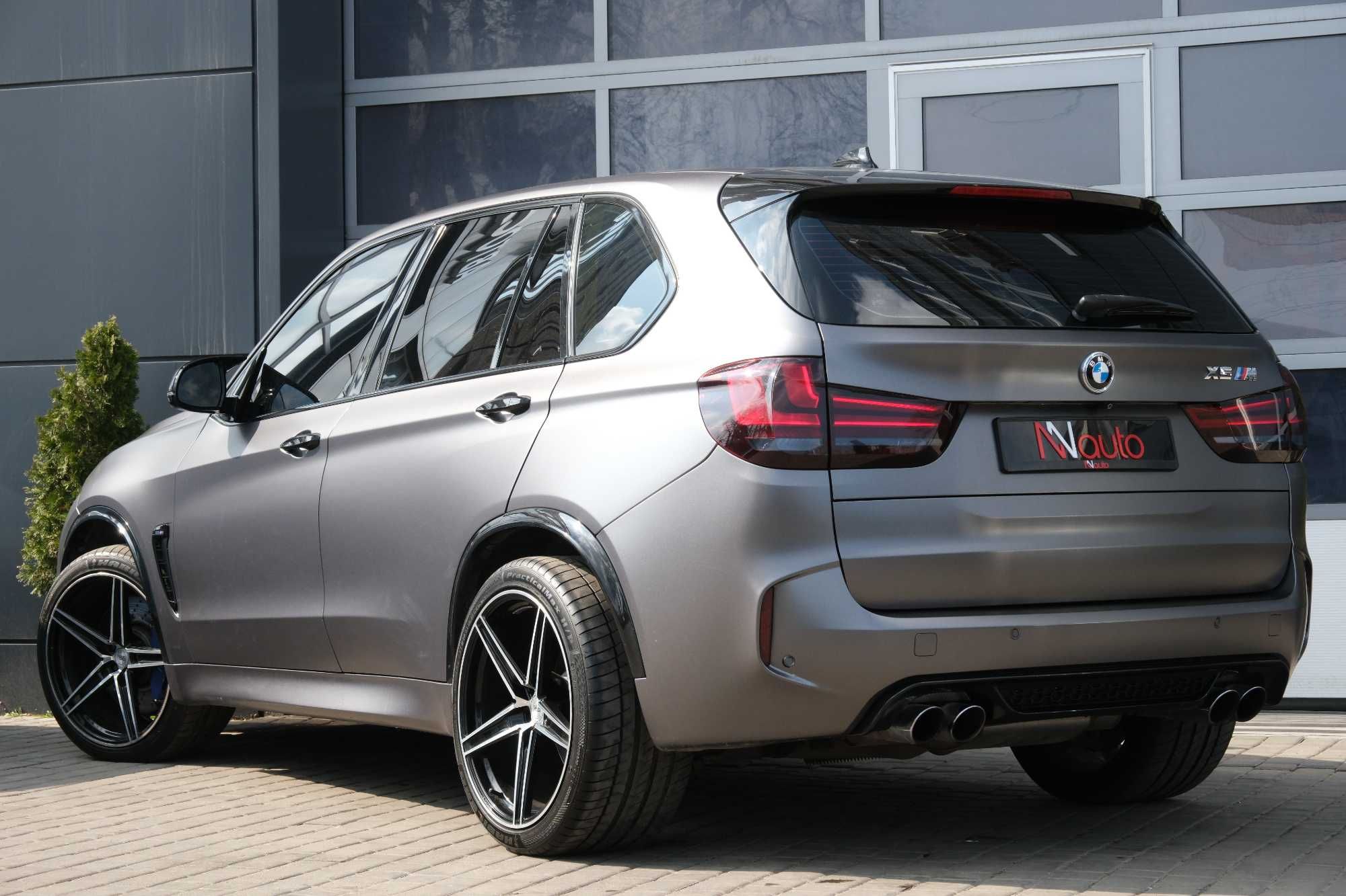 BMW X5 M Автомобиль