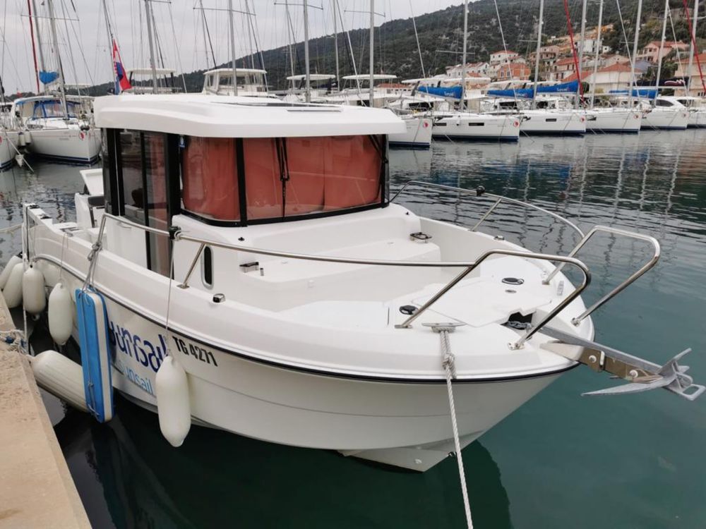 Beneteau Barracuda 8 2018 г.в