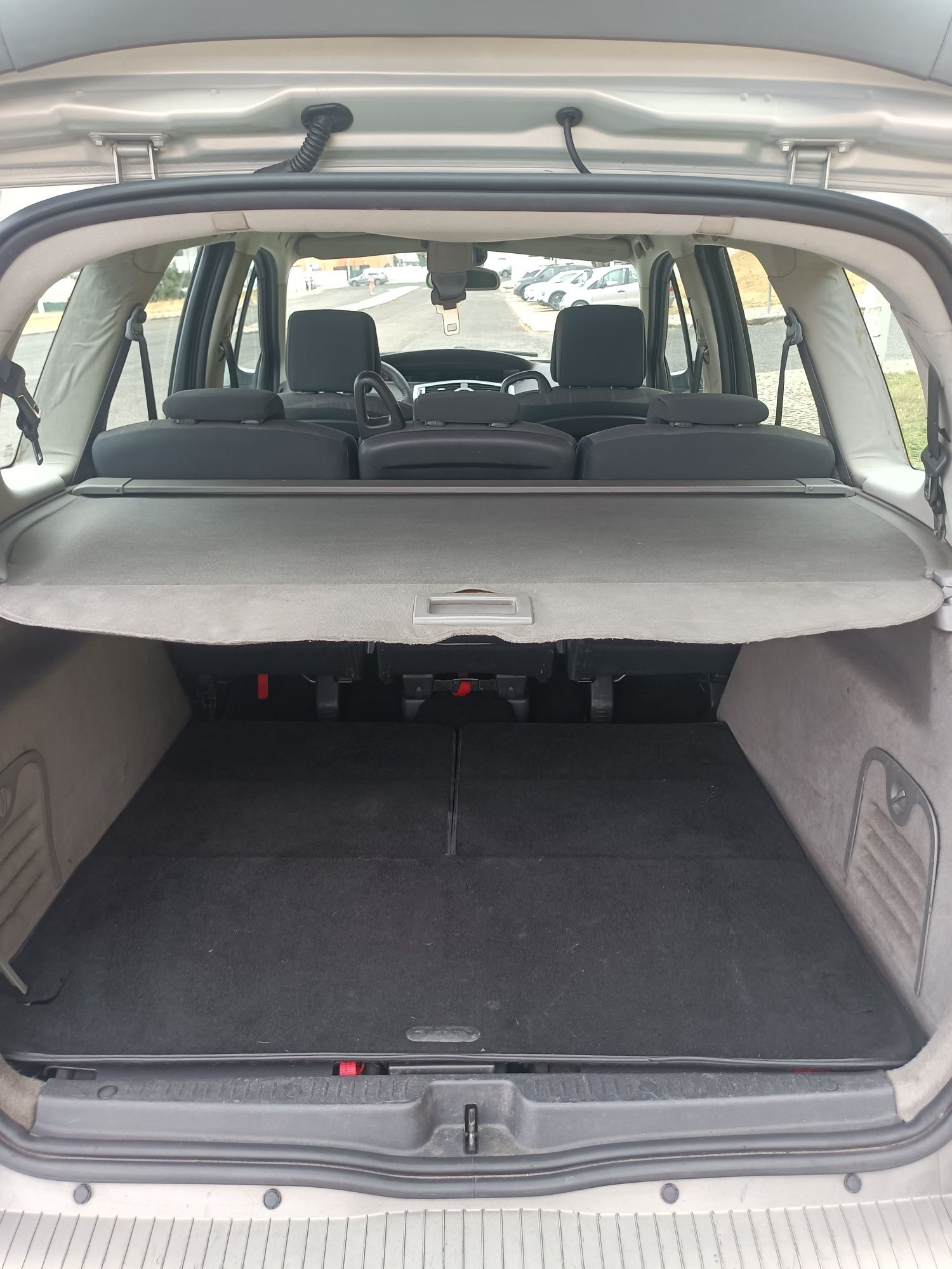 RENAULT SCENIC 1.5 DCI  - 7lug - 2005