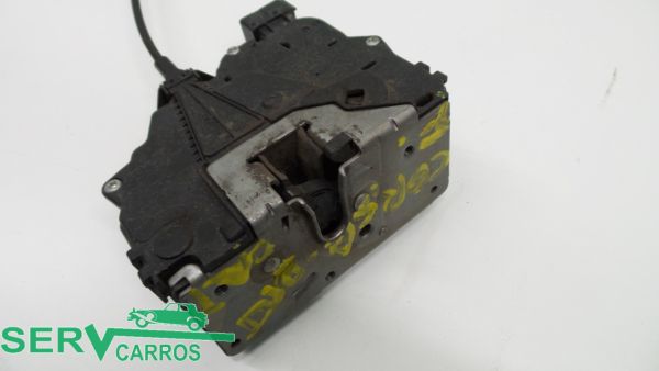 Fechadura / fecho porta frente direito OPEL Corsa D