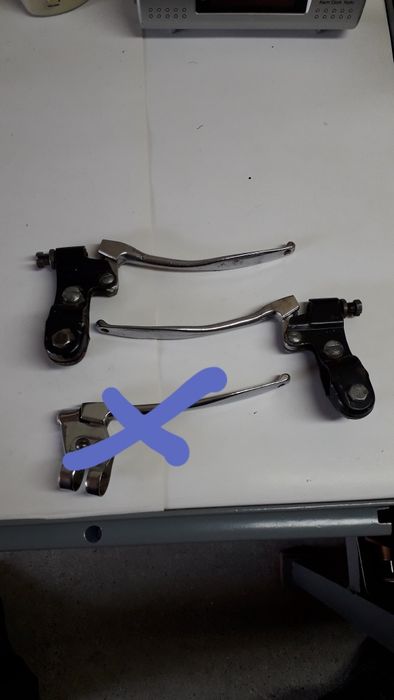 Ричаги вижиму зчеплення та переднього гальма мотоцикла ИЖ  4-5.