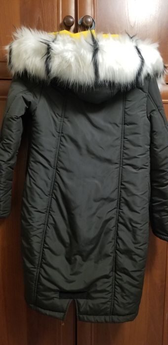 Тепла парка на овчині