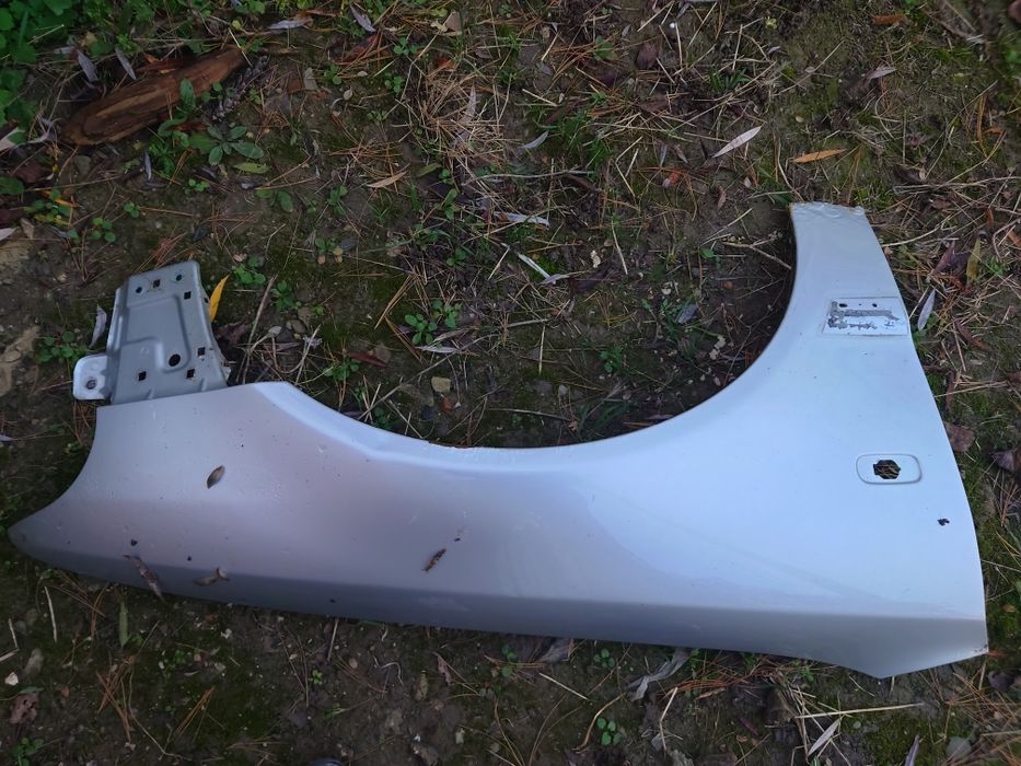 Крила audi A4 b5 ресталінг