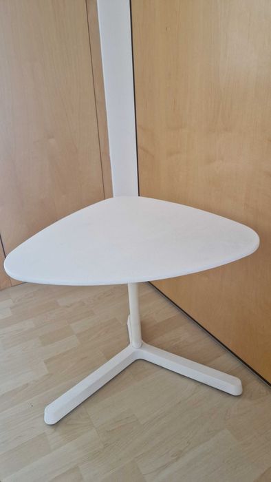 Mesa branca IKEA extensivel - modelo Svartasen