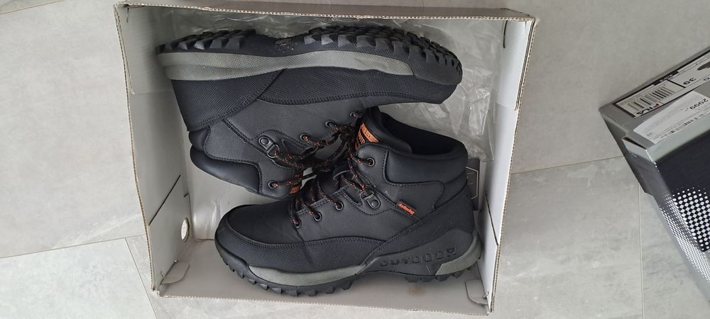 Ботинки чоловічі один сезон 42 р.