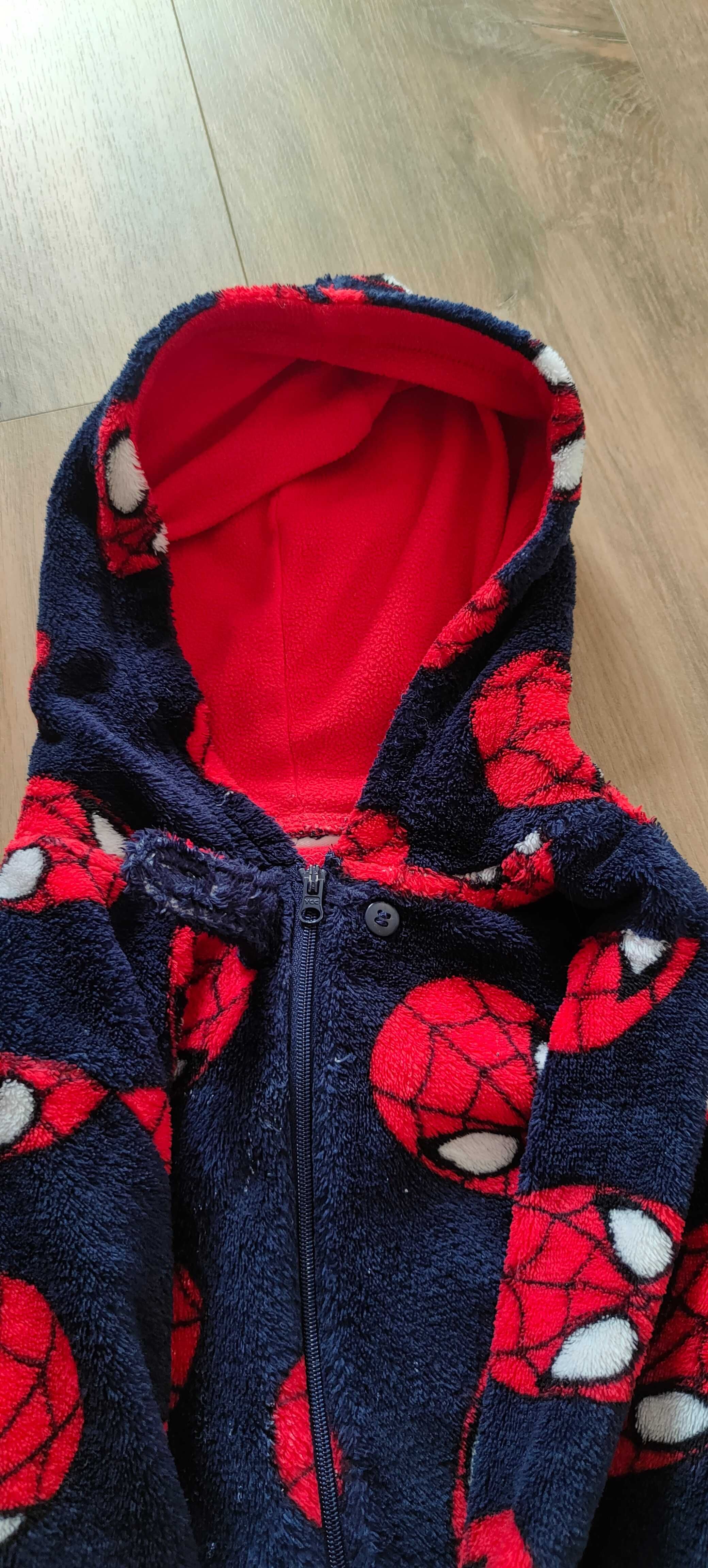 kombinezon szlafrok 110 chłopięcy dziecięcy Spider man 4-5 lat kostium