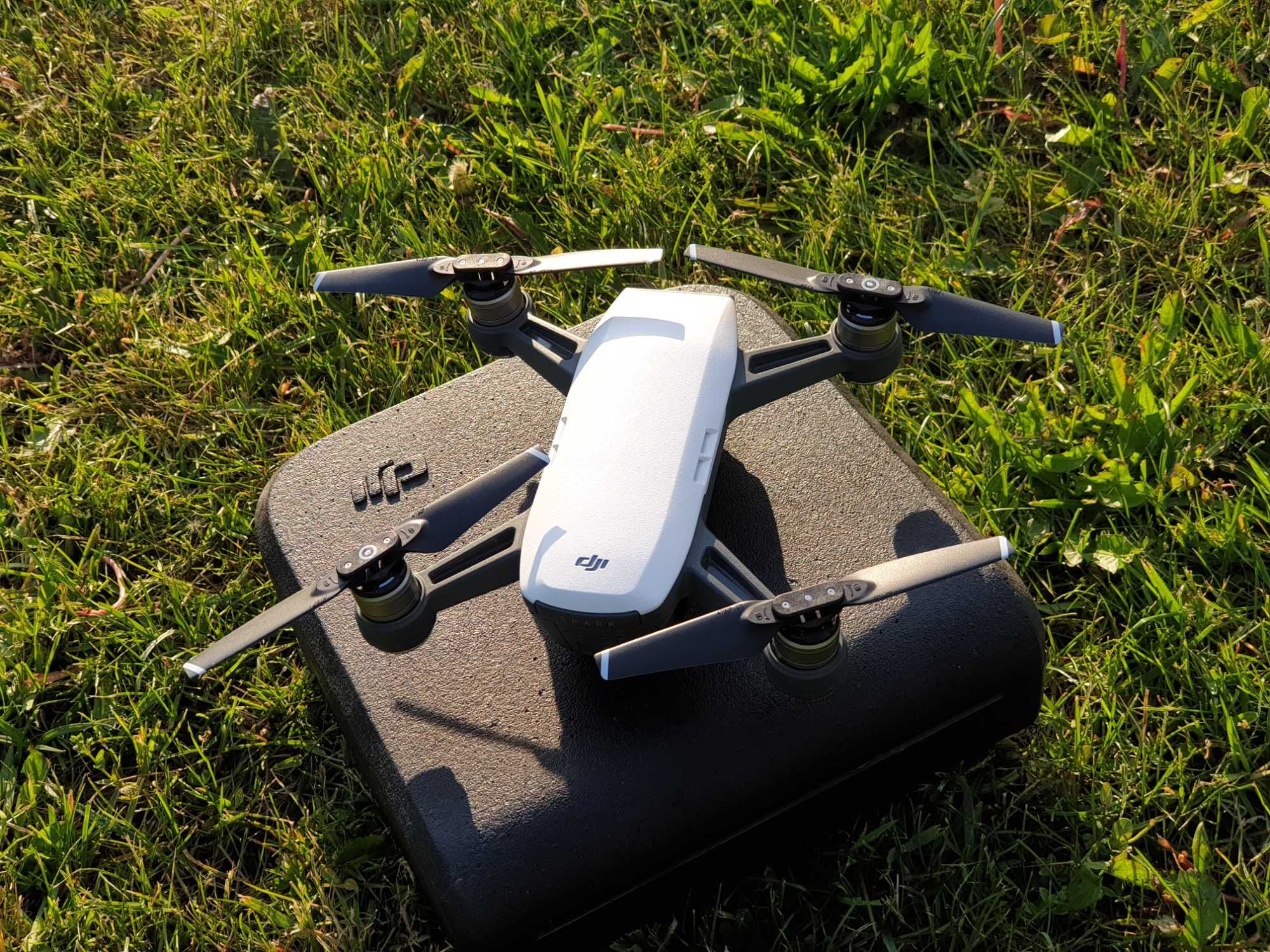 DJI SPARK Fly More Combo Alpine White