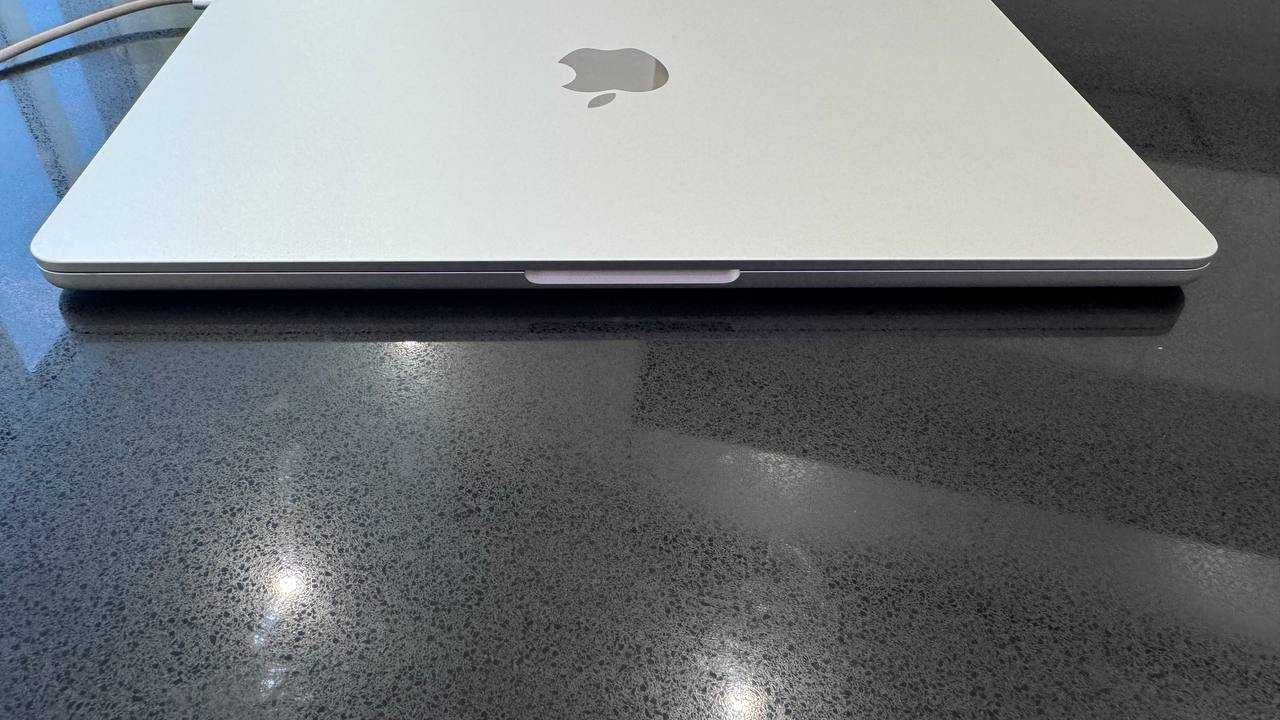 Ноутбук Apple MacBook Air 13.6'' M2 8-Core GPU 256Gb A2681 Silver Б\В