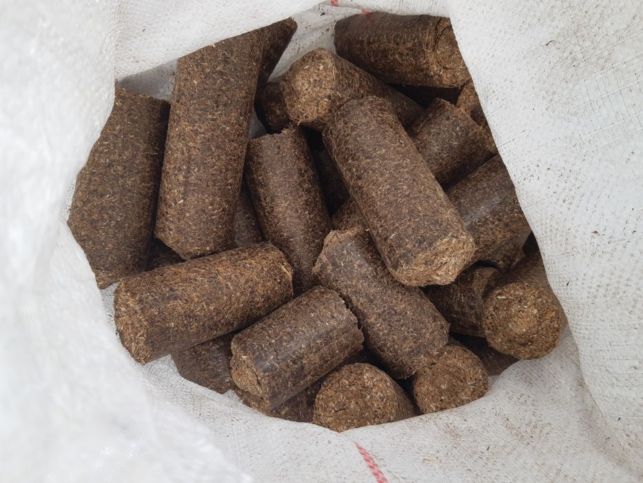 Брикети паливні тривалого горіння