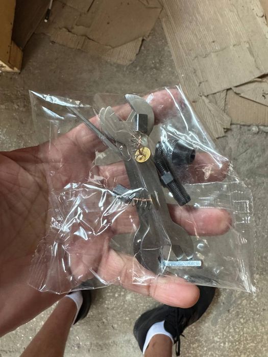 Гравер Угловой в Кейсе +Регулировка об. +Насадки,  Новый Помогатор