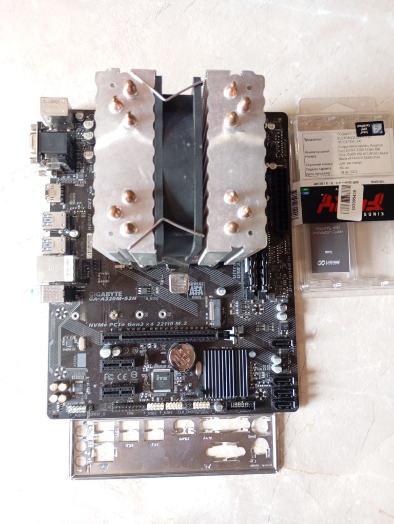 Ryzen 5 5600 + Gigabyte а320 + 16 GB ddr4 3200