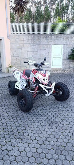Vendo Polaris outlaw by KTM 525