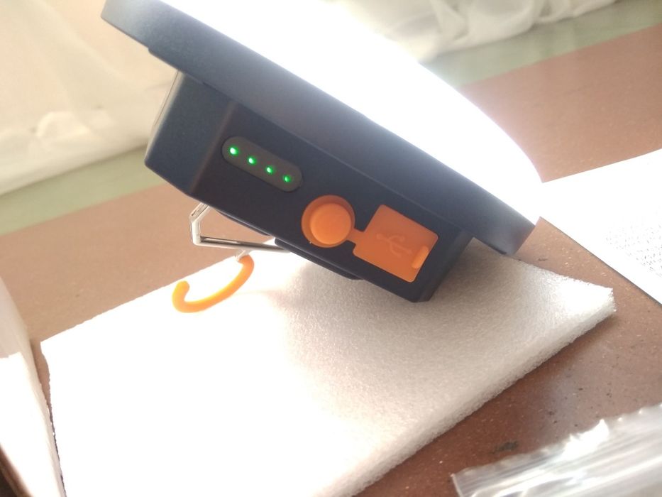 Світильник Акумуляторний Unibrother L-05 Працює до 20 годин