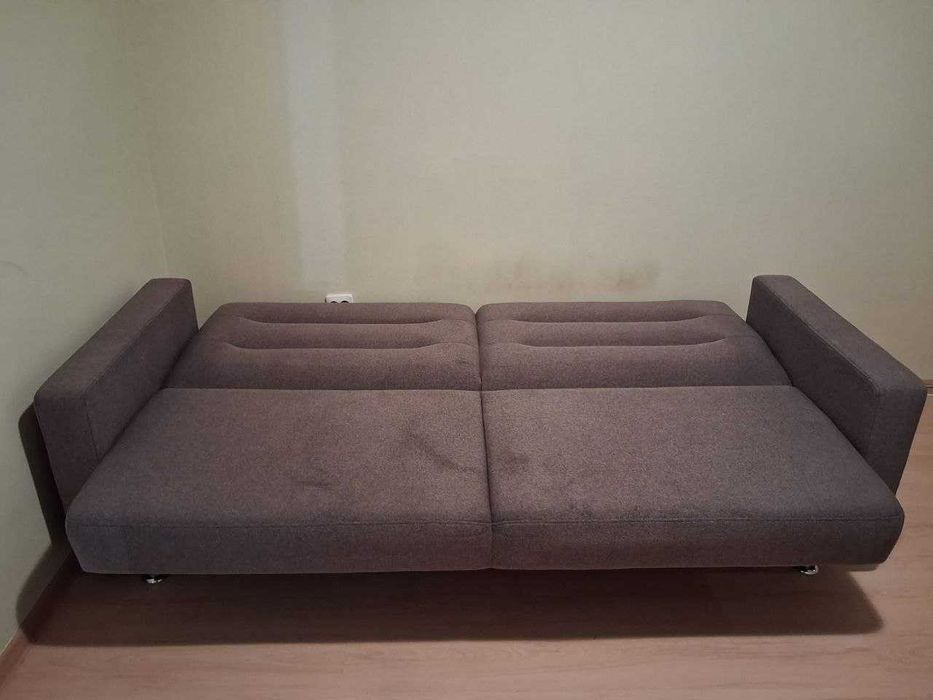 Elegancki zestaw wypoczynkowy – sofa 3-1-1