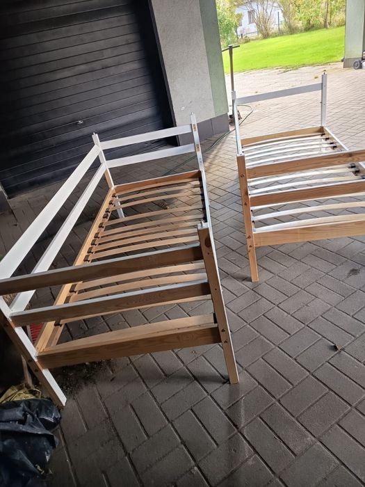 łuzka piętrowe tapczan