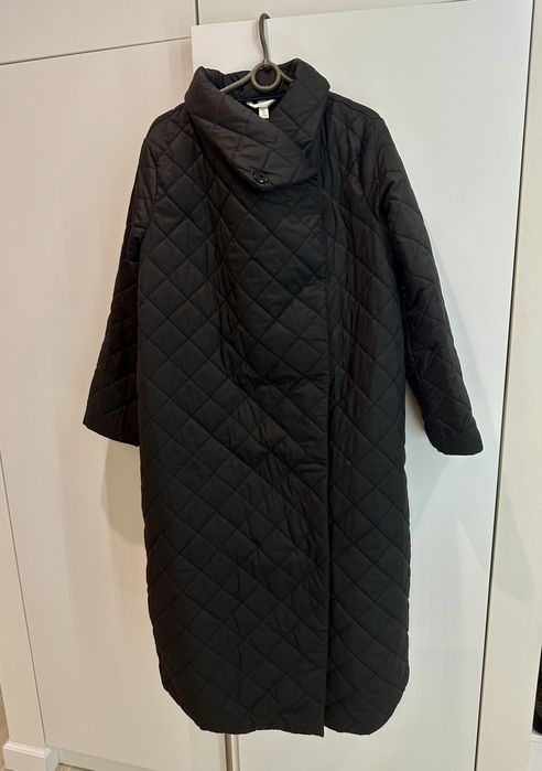 Пальто стьобане. Оверсайз. S. Фірма H&M