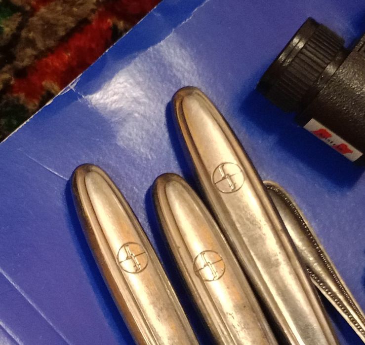 Bibeloty medal wpinka noże FSO