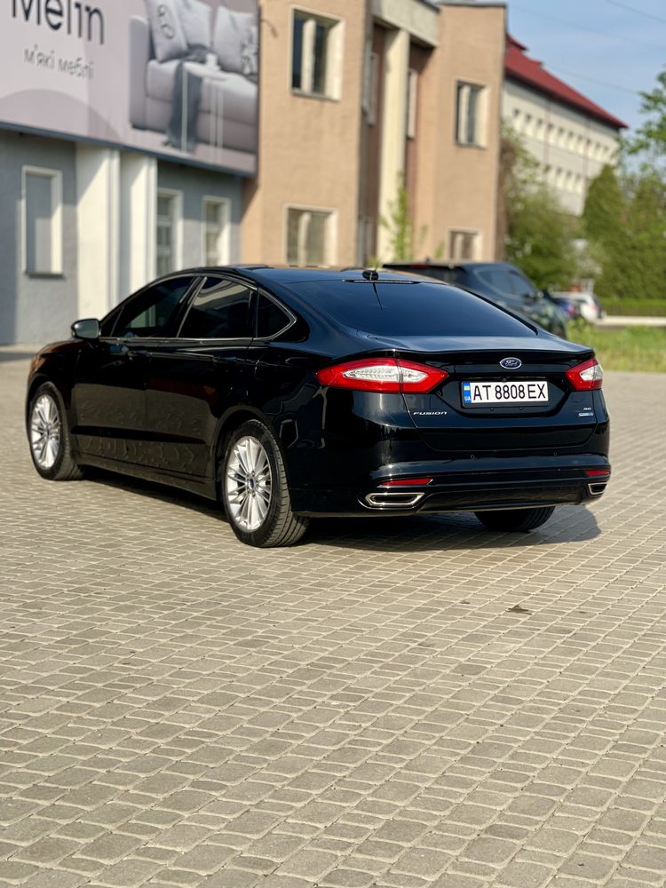 Ford Fusion / 2015 / 4x4 / Автомат