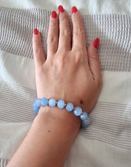 Pulseira com pedras azuis