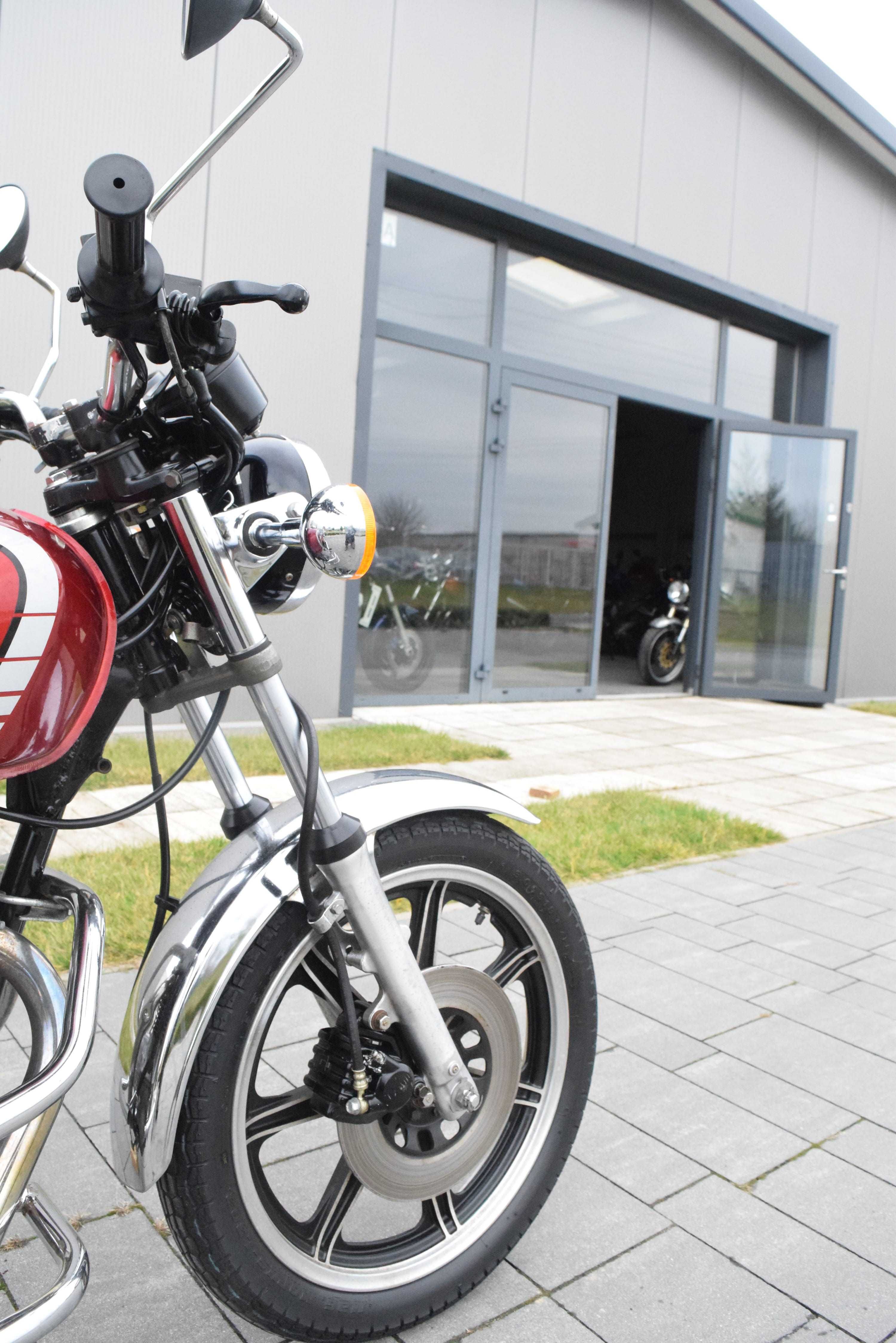 Yamaha XS 400 82r. 1 ręka! piękny klasyk, dodatki, z DE, na A2 ***