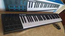 Alesis V61 I MIDI Keyboard (Como Novo)