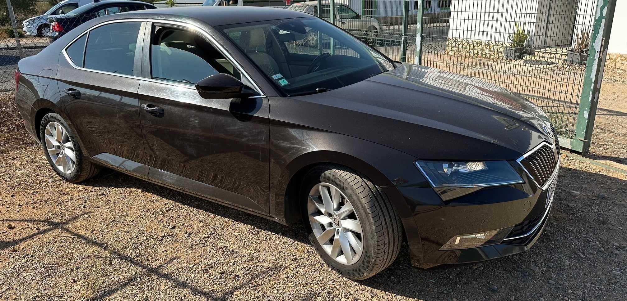 Skoda - Superb 2.00 TDI 190cv Styles DSG