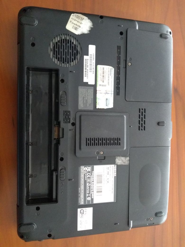 Portátil Toshiba A300-276 para venda de peças