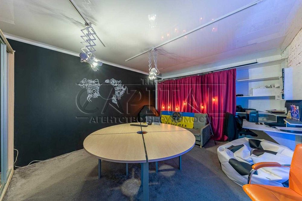 Продажа офиса супер цена 614м2 центр Ігоря Брановицького, 3