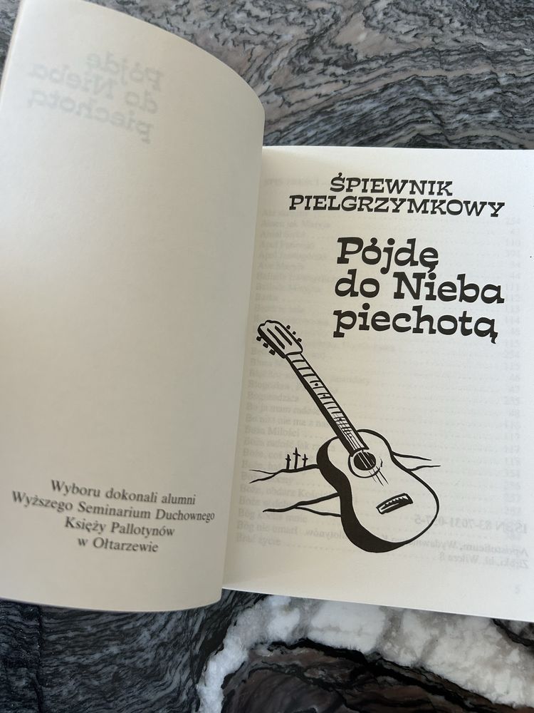 Śpiewnik Pielgrzymkowy Pójdę do Nieba Piechotą - akordy na gitarę