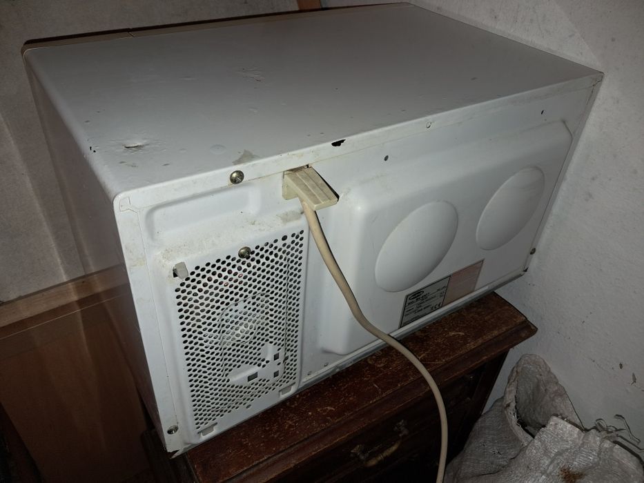 Microondas Becken 1000w