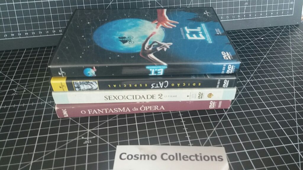 DVDs edição especial Sexo e a Cidade 2, Cats, ET, o Fantasma da ópera