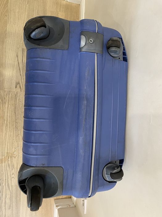 Чемодан Roncato, большой, ударопрочный