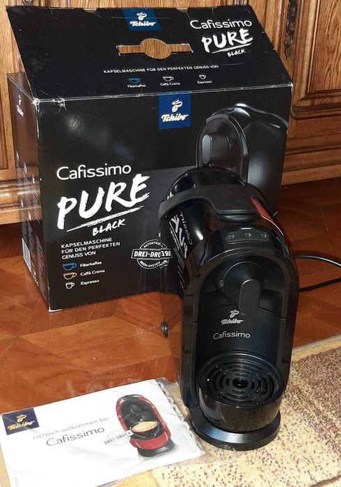 Кофеварка капсульная Tchibo Cafissimo Pure Black.