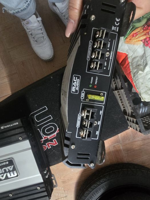 2 amplificadores em perfeito estado